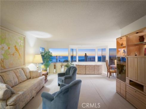 2867  Chateau   Way, Laguna Beach, CA