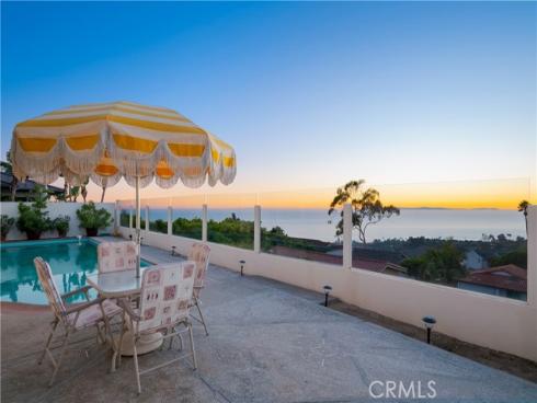 2867  Chateau   Way, Laguna Beach, CA