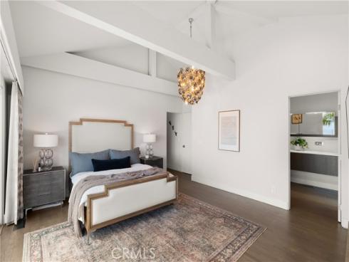 766 Pelican Drive , Laguna Beach, CA