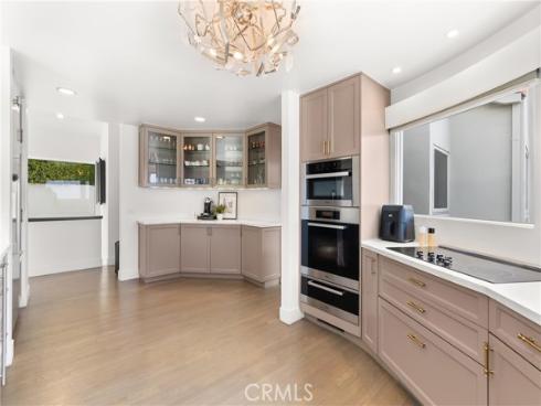 766 Pelican Drive , Laguna Beach, CA