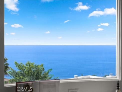 766 Pelican Drive , Laguna Beach, CA