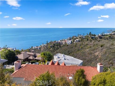 766 Pelican Drive , Laguna Beach, CA