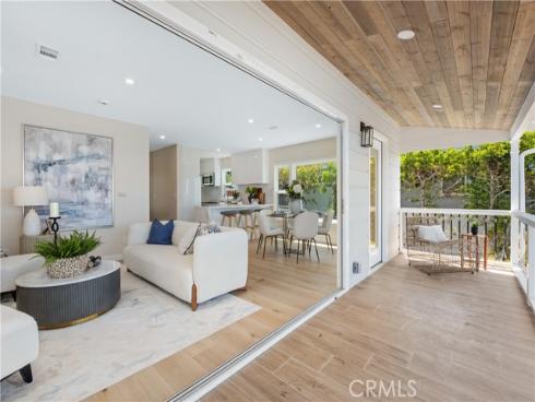 2961  Rounsevel  , Laguna Beach, CA
