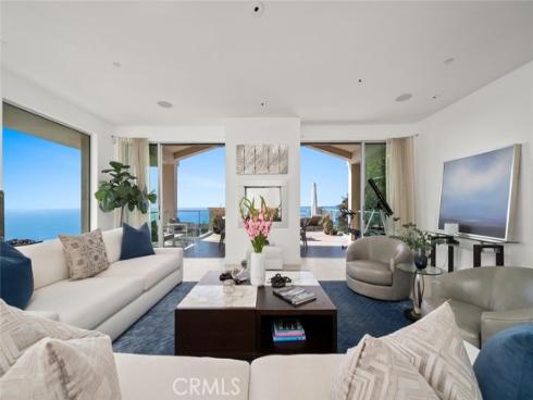 2300  Crestview  , Laguna Beach, CA