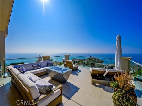 2300  Crestview  , Laguna Beach, CA