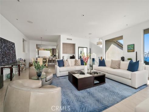 2300  Crestview  , Laguna Beach, CA