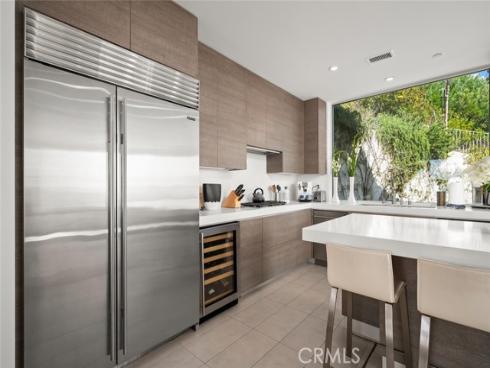 2300  Crestview  , Laguna Beach, CA