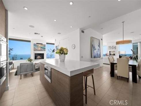 2300  Crestview  , Laguna Beach, CA