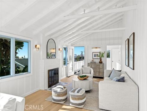 31927  Hayes   Place, Laguna Beach, CA