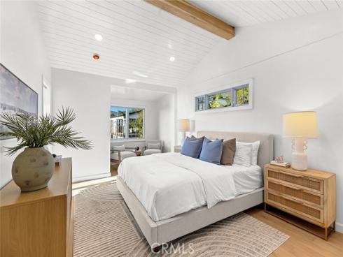 31927  Hayes   Place, Laguna Beach, CA