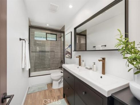 2870  Zell   Drive, Laguna Beach, CA