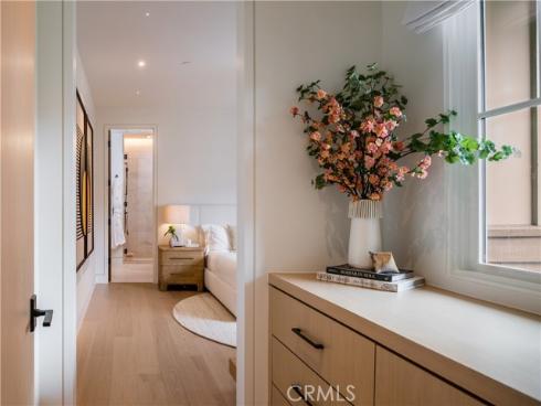 1  Stickley   Drive, Laguna Beach, CA