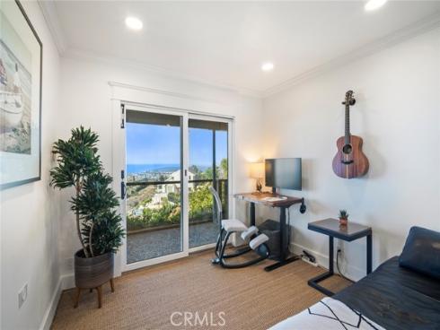 2855  Zell   Drive, Laguna Beach, CA
