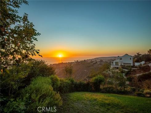 2855  Zell   Drive, Laguna Beach, CA