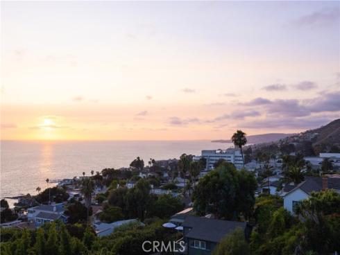 32006  Sunset Avenue  , Laguna Beach, CA