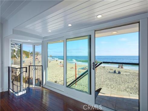 2800  Ocean Front  , Laguna Beach, CA