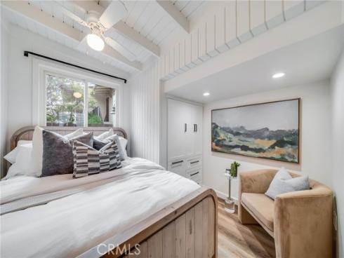 358  Flora  , Laguna Beach, CA