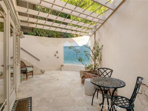 426  Nyes   Place, Laguna Beach, CA