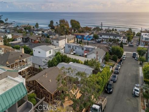 247  Fairview  , Laguna Beach, CA
