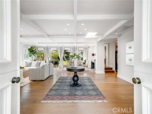 360  Diamond  , Laguna Beach, CA