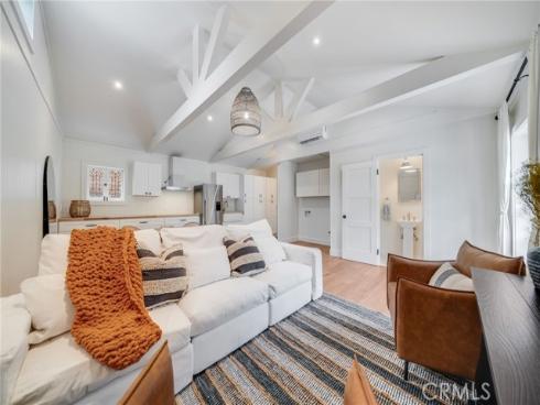 360  Diamond  , Laguna Beach, CA