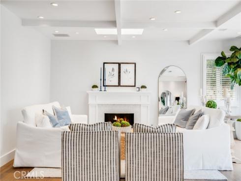 360  Diamond  , Laguna Beach, CA