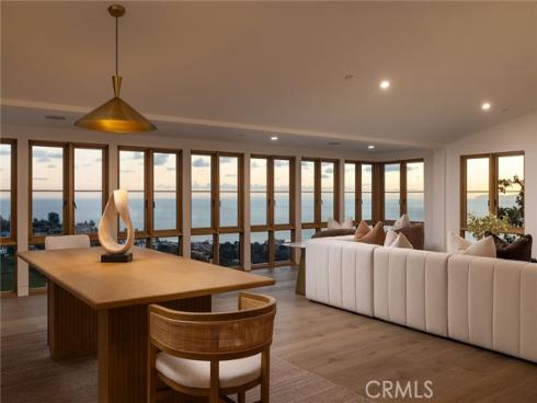 1015  Madison   Place, Laguna Beach, CA