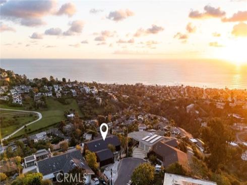 1015  Madison   Place, Laguna Beach, CA