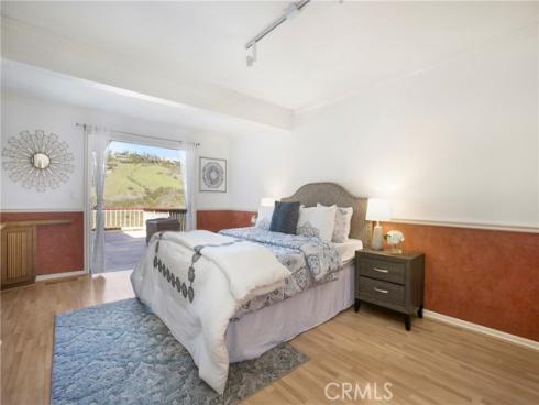 1096 Madison Place , Laguna Beach, CA