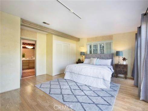 1096 Madison Place , Laguna Beach, CA
