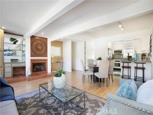 1096 Madison Place , Laguna Beach, CA