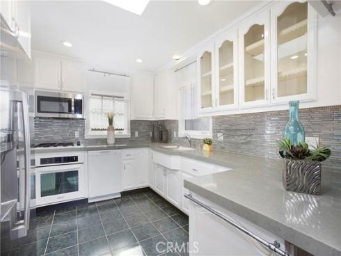 1096 Madison Place , Laguna Beach, CA