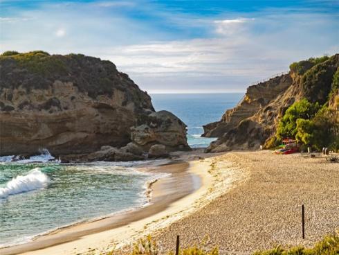 25  Bay  , Laguna Beach, CA
