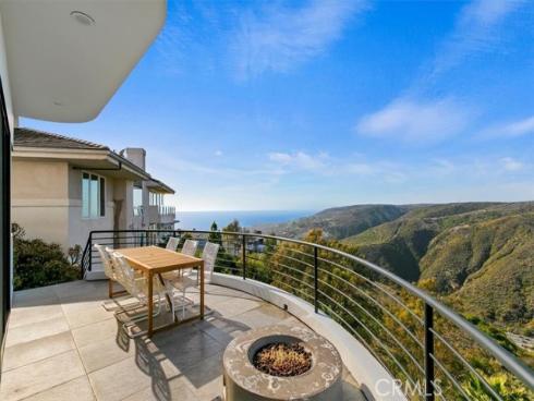 1425  Skyline  , Laguna Beach, CA