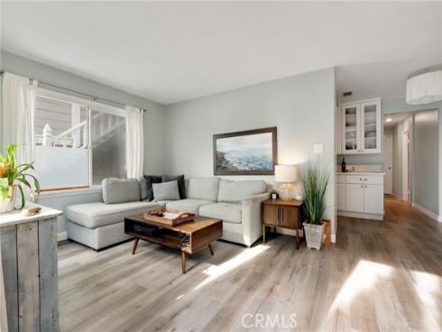 352  Thalia  , Laguna Beach, CA