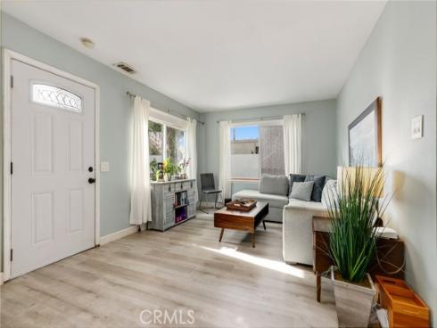 352  Thalia  , Laguna Beach, CA