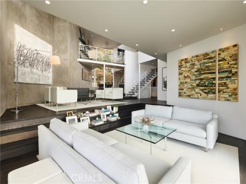 704 Nyes Place, Laguna Beach, CA