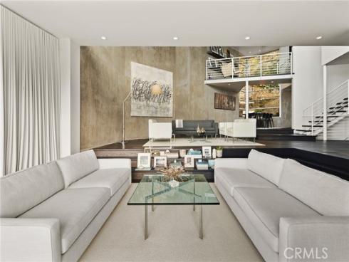 704 Nyes Place, Laguna Beach, CA