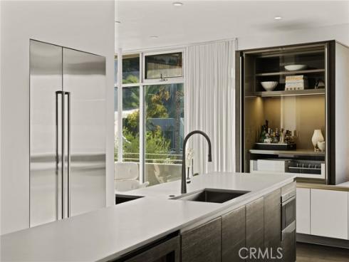 704 Nyes Place, Laguna Beach, CA