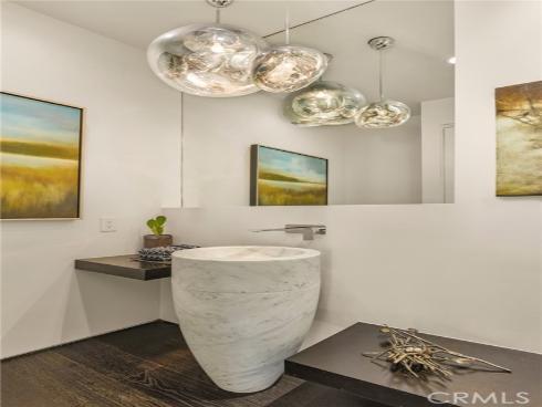 704 Nyes Place, Laguna Beach, CA