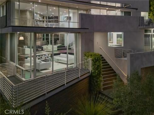 704 Nyes Place, Laguna Beach, CA