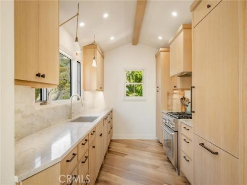 31831 Sunset Avenue, Laguna Beach, CA