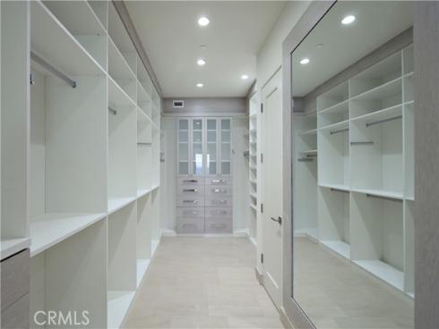 33 Bay Drive, Laguna Beach, CA