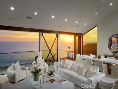 33 Bay Drive, Laguna Beach, CA