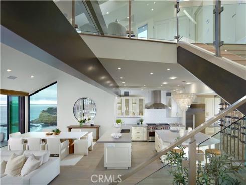 33 Bay Drive, Laguna Beach, CA