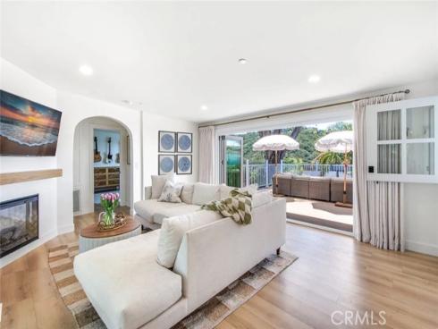 1445 Bluebird Canyon , Laguna Beach, CA