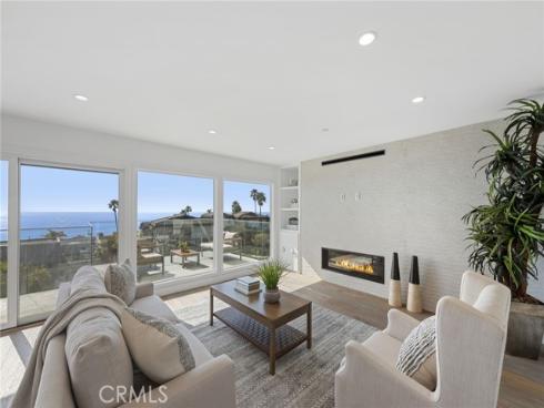 723  Balboa   Avenue, Laguna Beach, CA