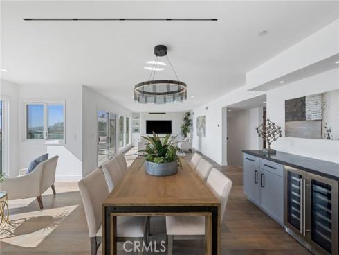 723  Balboa   Avenue, Laguna Beach, CA