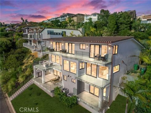 723  Balboa   Avenue, Laguna Beach, CA