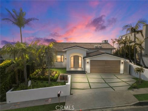 723  Balboa   Avenue, Laguna Beach, CA